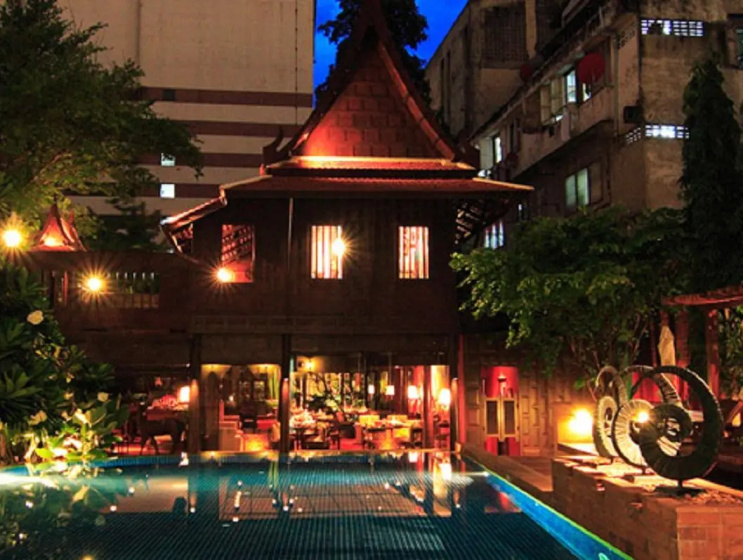 The Rose Hotel Bangkok — забронировать отель в Бангкоке