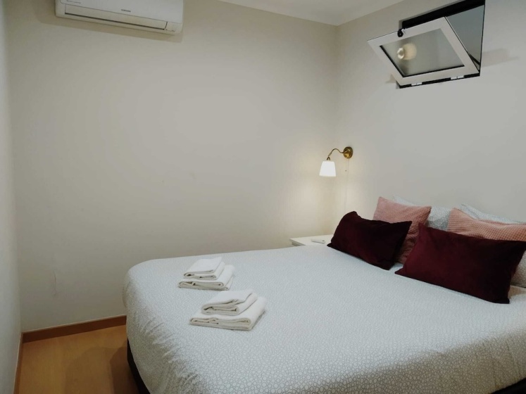 Cozy Apartment in the Heart of Lisbon 3 — отель в Лиссабоне, Португалия