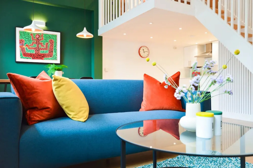 Spacious West Hampstead Apartment by Concept Apartments — забронировать отель в Лондоне