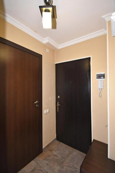 Yeznik Koghbatsi - Amiryan crossroads 1 bedroom comfy apartment with Balcony KO100 — комфортный отель в Ереван