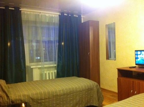 One-Bedroom Apartment Na Ulitse Cheluskintsev — отель в Екатеринбурге, Россия