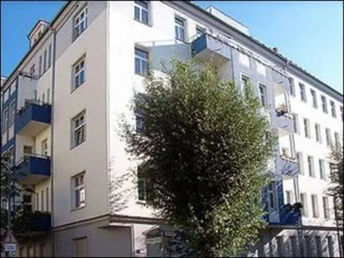 Holiday Apartment - Prenzlauer Berg — отель с удобствами в Берлине