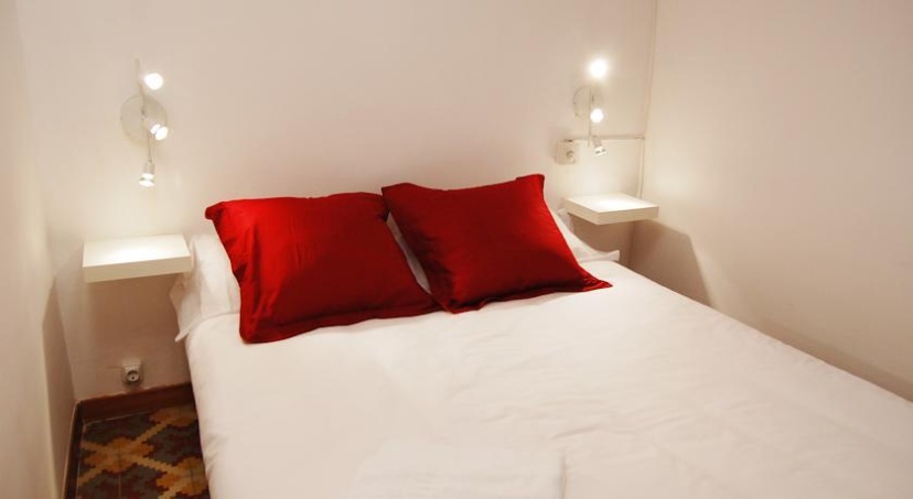 Cathedral Apartments — комфортный отель в Барселоне