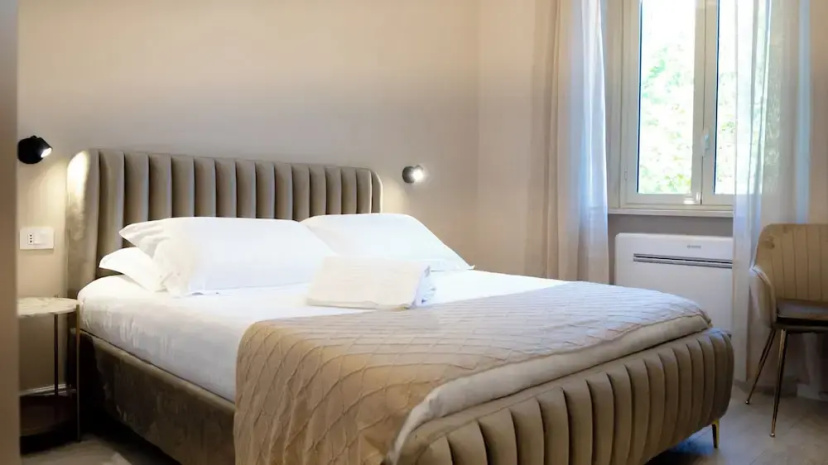 Suites 215 Colosseum - Guesthouse — комфортный отель в Риме
