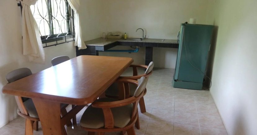 Baan Srinimit House & Apartment — отель с удобствами в Кохе
