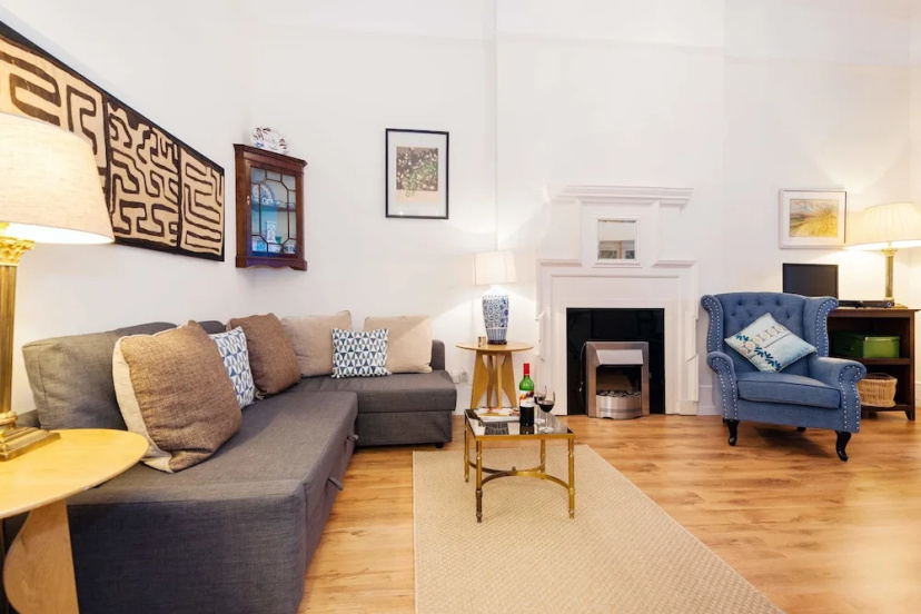 The Chelsea Embankment Apartment — отель с удобным расположением в Лондоне