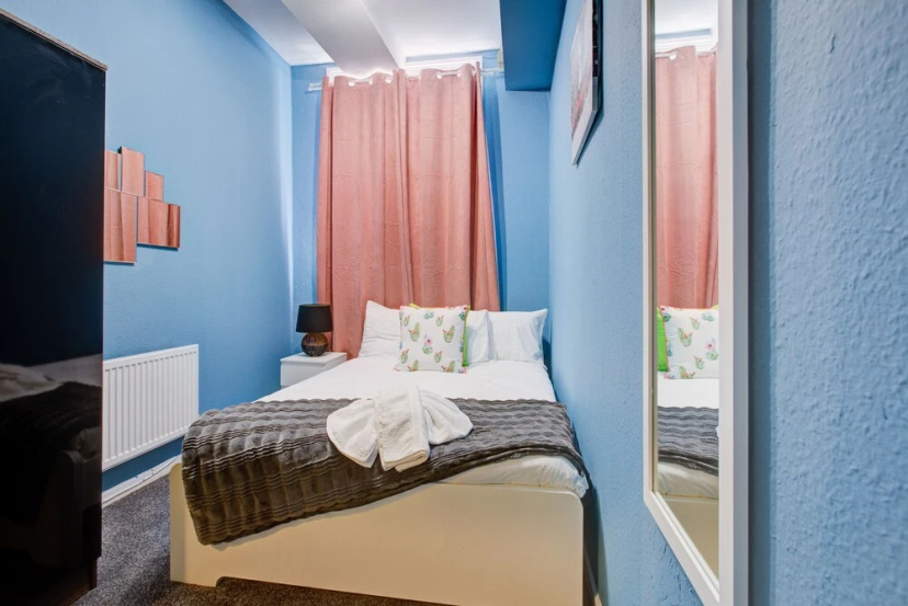 Inviting 2-bed Budget Apartment in London 3 — отель в Лондоне, Соединенное Королевство