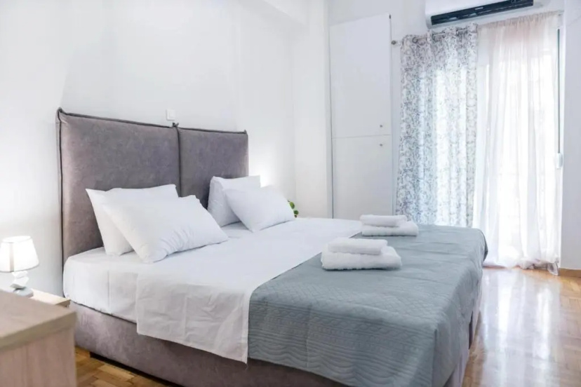Mar25 by Smart Cozy Suites - In the heart of Athens - 9 minutes from metro - Available 24hr — отзывы гостей и цены