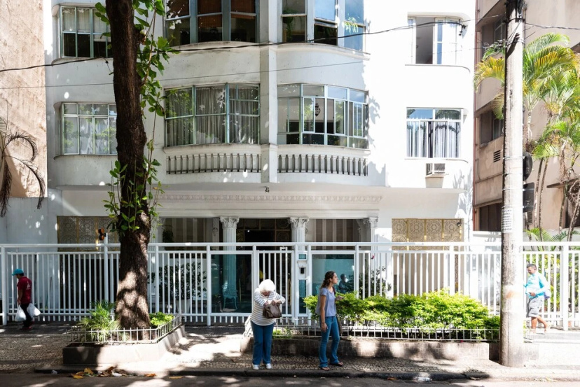 Apartment in Copacabana 50m From the Beach Cavirio Sc201 3 — отель в Рио, Бразилия