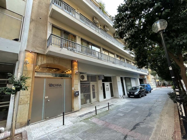 Цены на Deluxe apartment 12BD 6BATH в Афины