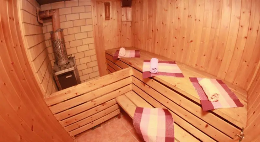 Holiday home Kazybek Bi — отель с удобным расположением в Алматы