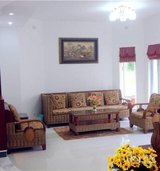 Цены на Sanya Sunshine Holiday Apartment - Yalongwan Branch в Санье