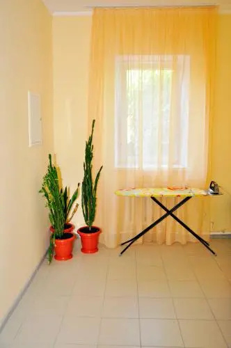 Guest House Kollektivnaya 16a — отель с удобствами в Должанская