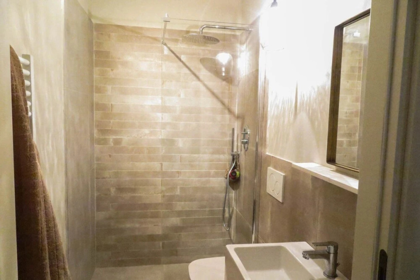 Wine Apartments Florence Biancone — отель с удобным расположением в Флоренции