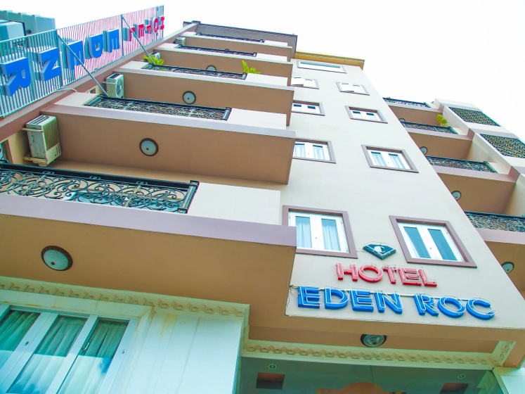 Eden Roc Hotel 3 — отель в Хошимине, Вьетнам