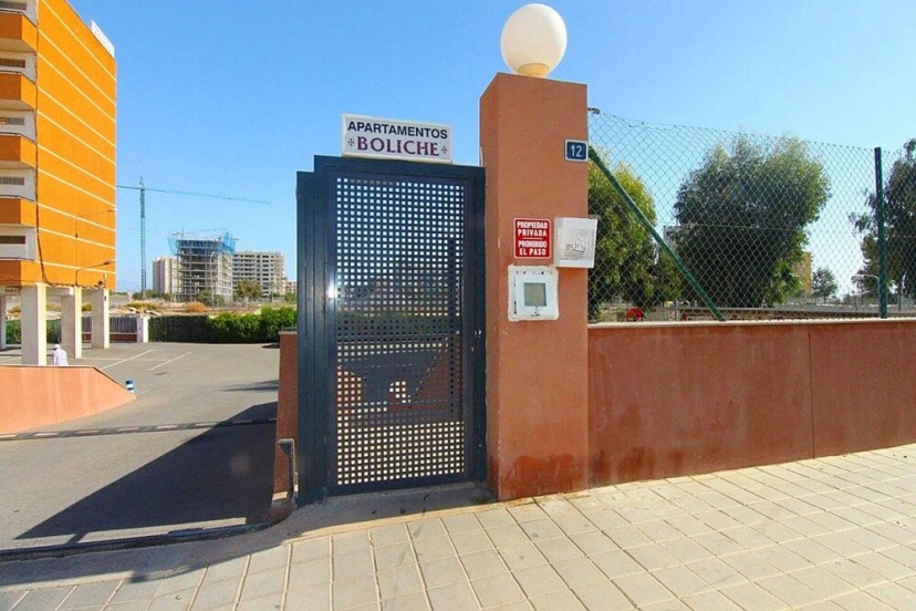 Цены на Apartment With one Bedroom in Alicante, With Wonderful Lake View, Priv в Аликанте