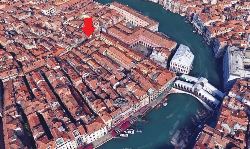 Rialto Bridge Luxury apartment — отель с удобным расположением в Венеции