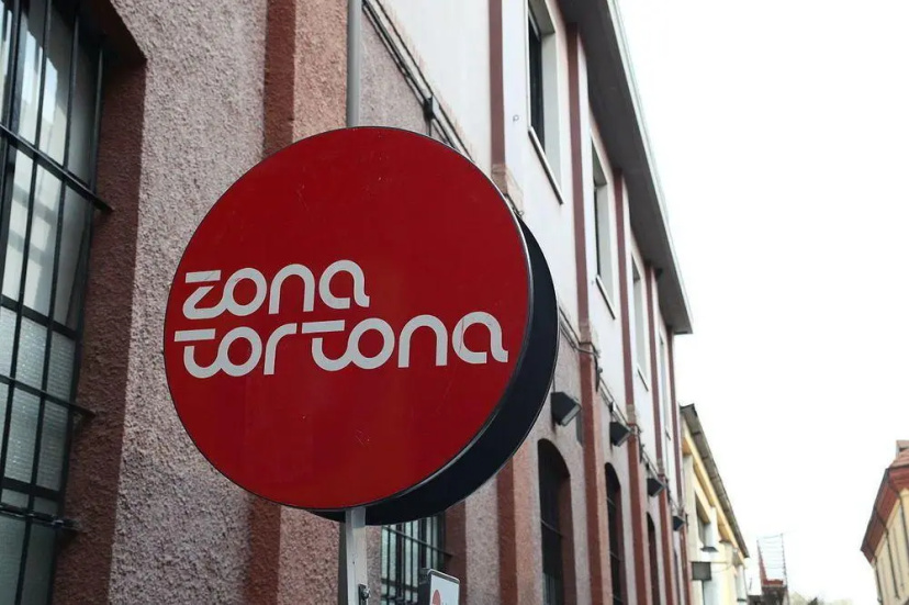 Target Apartments - Tortona Premium — отель в Милане, Италия