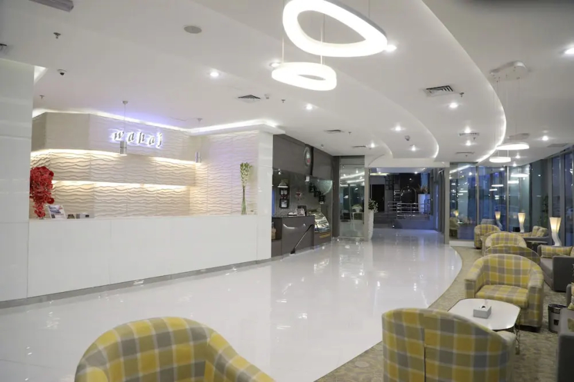 Wahaj Boulevard Hotel Apartment - Hotel in Mahboula - Photo 2
