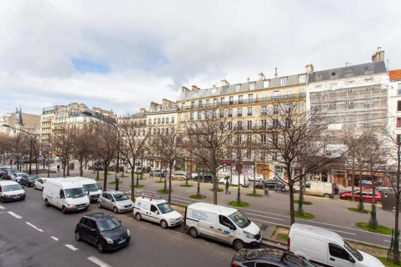 CMG Batignolles/ Mairie du 17ème — отель в Париже, Франция