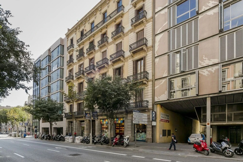 BCN Pau Claris Rocamora Apartments — отель с удобным расположением в Барселоне