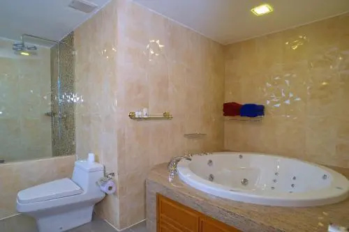 Цены на Apartment in Chaweng with Seaview в Кохе