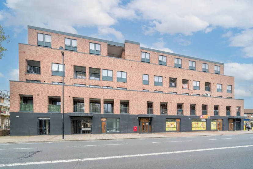 3bed/near Canning Town Stn/balcony/central Location — отель с удобным расположением в Лондоне