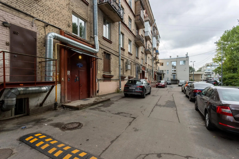 Цены на Жилые помещения Елизар в Санкт-Петербурге