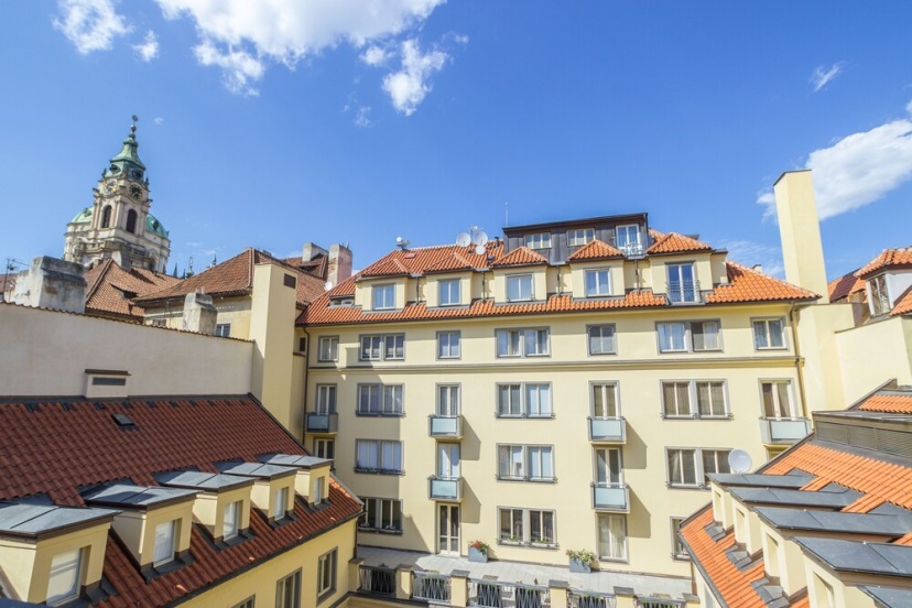 Apartment Charles Bridge — отель с удобствами в Праге