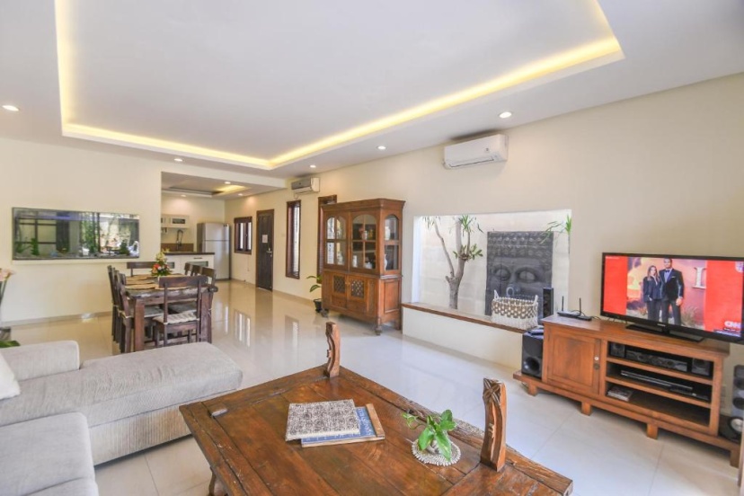 Amalia Swan Haven Villa Seminyak — отель с удобствами в Кута