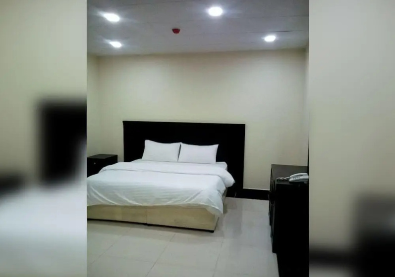 Mowashahat Al Andalus Apartment — отель в Джидде, Саудовская Аравия