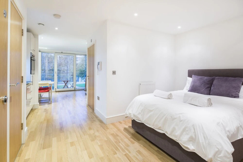 Modern Apt. in the Heart of Docklands — отель в Лондоне, Соединенное Королевство