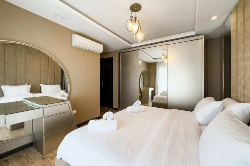 Flattering 2bdr - 5 min to Airport — отель с удобным расположением в Каире