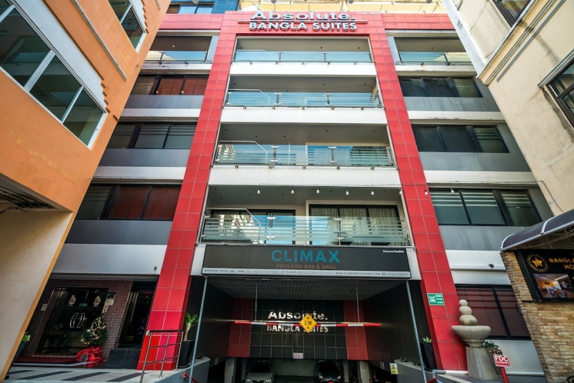 Absolute Bangla Suites by Lofty — отель с удобным расположением в Патонг