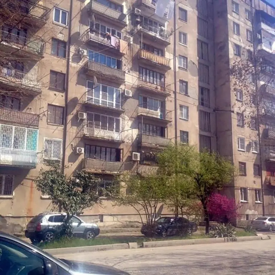 2-h komnatnaja Kvartira Ljuks u morja — отель с удобным расположением в Сухуми