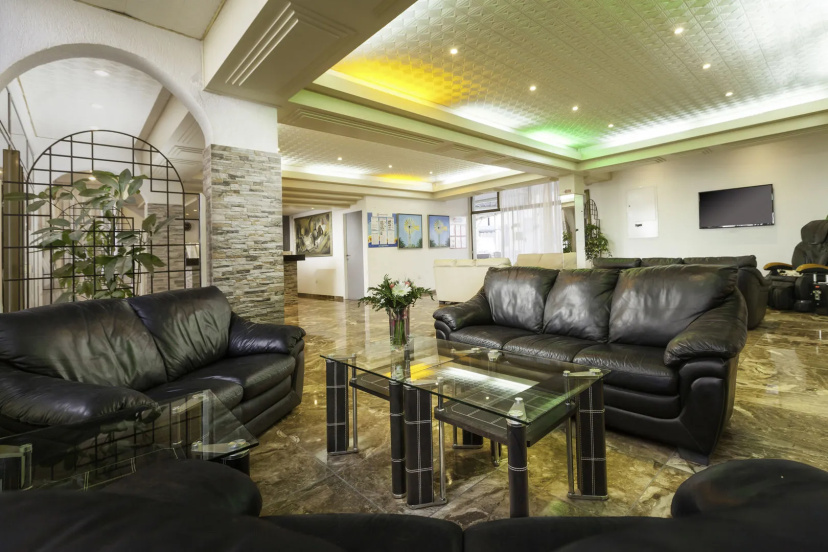Penelope Beach Hotel Apts — комфортный отель в Протарас
