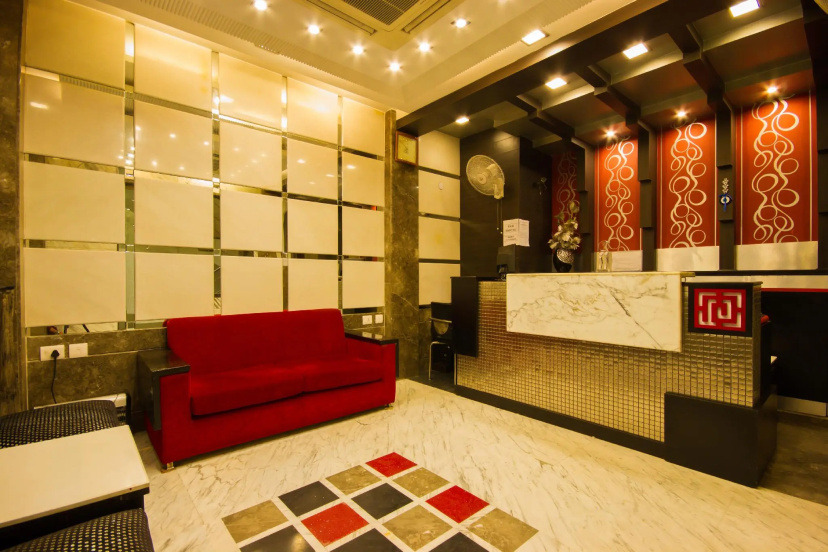 Hotel Suncourt Corporate — комфортный отель в Дели