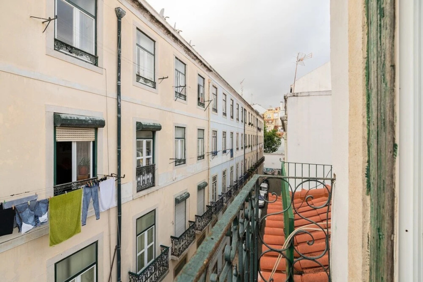 LxWay Bairro Alto - Rua dos Mouros — отель с удобствами в Лиссабоне
