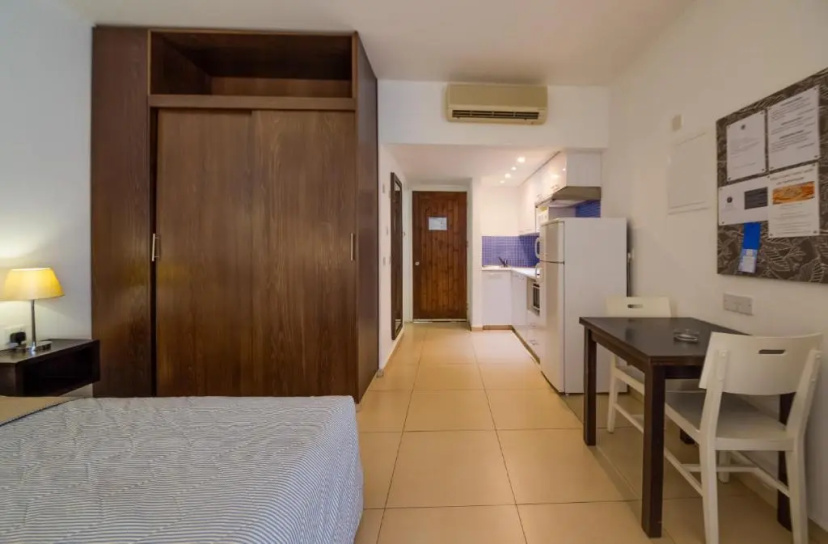 Callisto Holiday Village — отель с удобствами в Айя-Напа