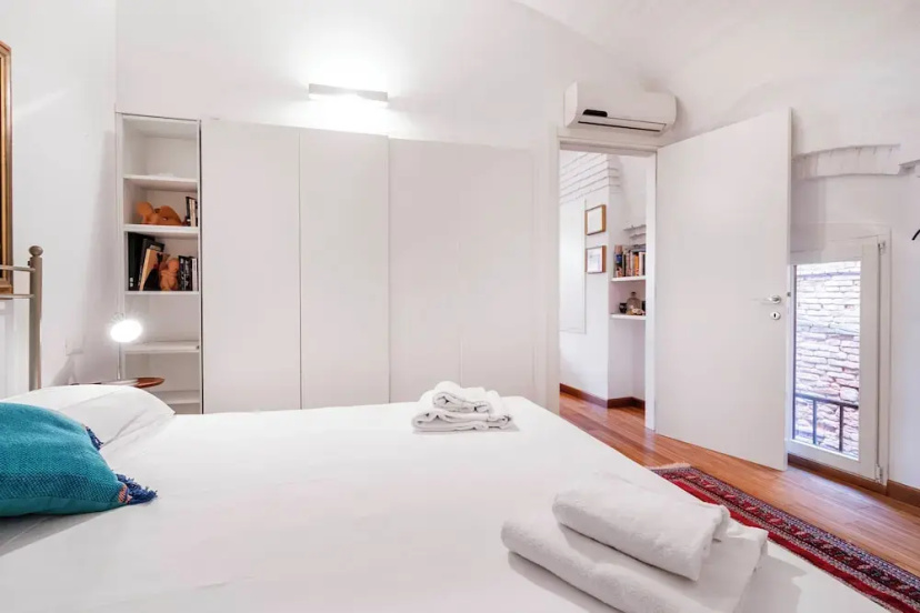 Venice Guggenheim Apt by Wonderful Italy — отель с удобствами в Венеции