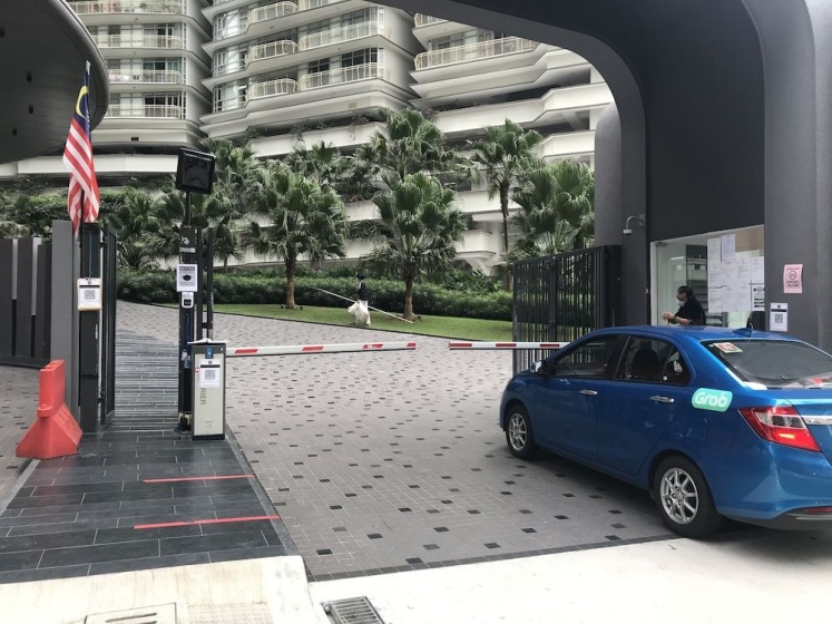 KL Sky Suites KLCC by SA — отель с удобным расположением в Куала-Лумпуре