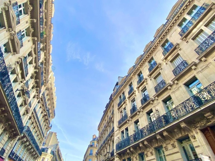 Appartement de 2 chambres avec vue sur la ville balcon amenage et wifi a Paris — отель с удобствами в Париже