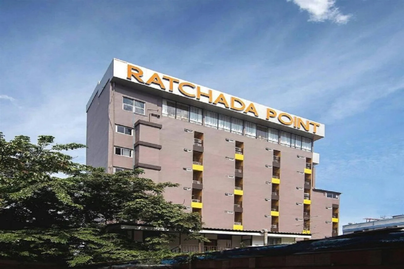 Ratchada Point Hotel — отзывы гостей и цены