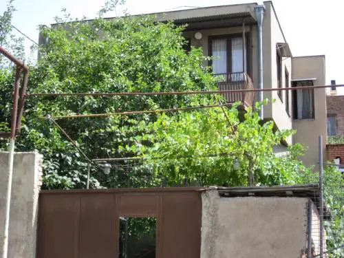 Best Home Guest House — отель в Тбилиси, Грузия