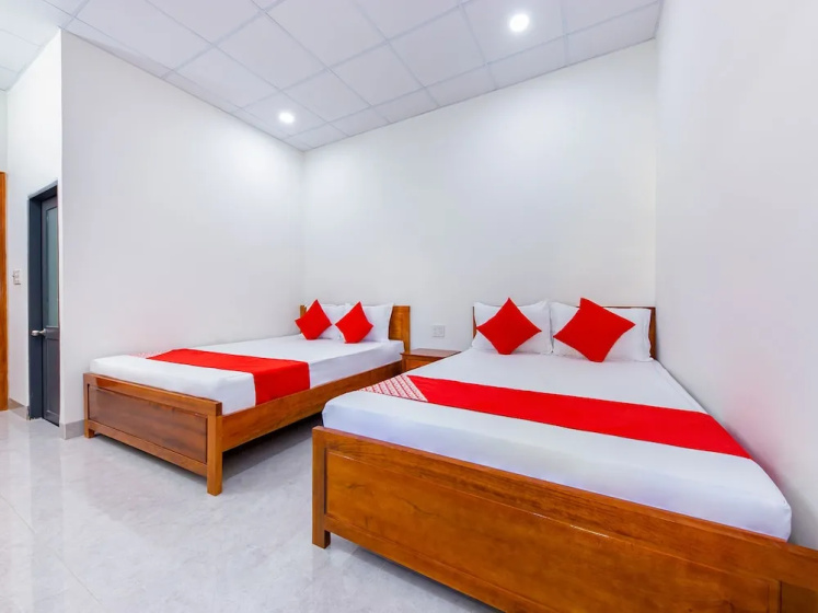 Minh Duc Guest House by OYO Rooms — отель с удобствами в Нячанге