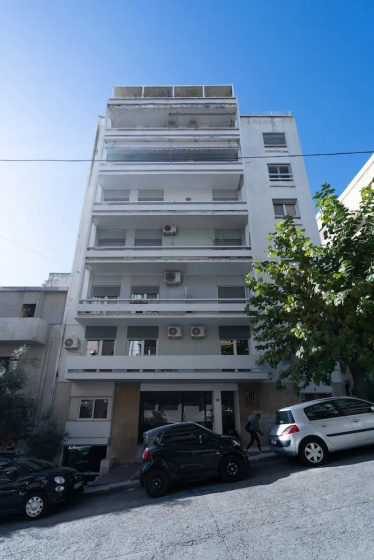Kolonaki Vibes Modern Apartment — забронировать отель в Афины