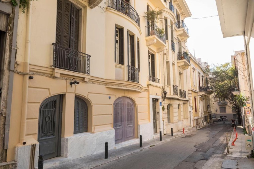 Цены на Wisdom Residence Luxury Apartments at Plaka в Афины