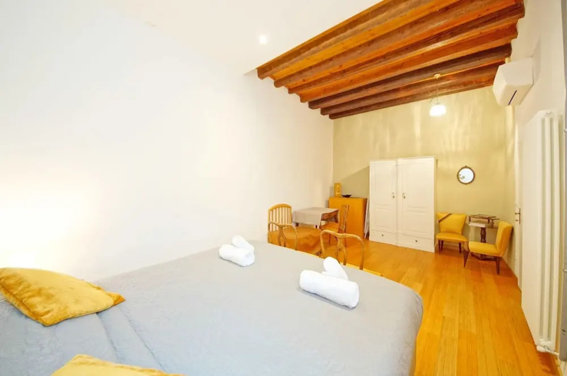 Dolcevita Apartments N. 499 — комфортный отель в Венеции
