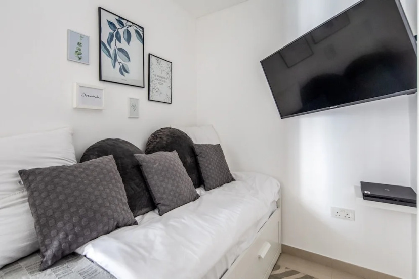 3BR Paradise for 8 With Spectacular Marina Views! — отзывы гостей и цены