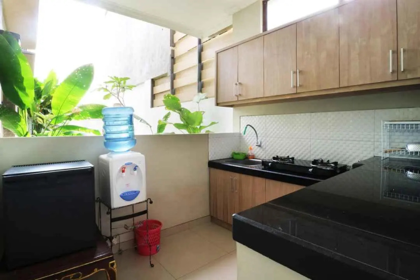 Pulasari Homestay & Villa — отель с удобным расположением в Денпасар
